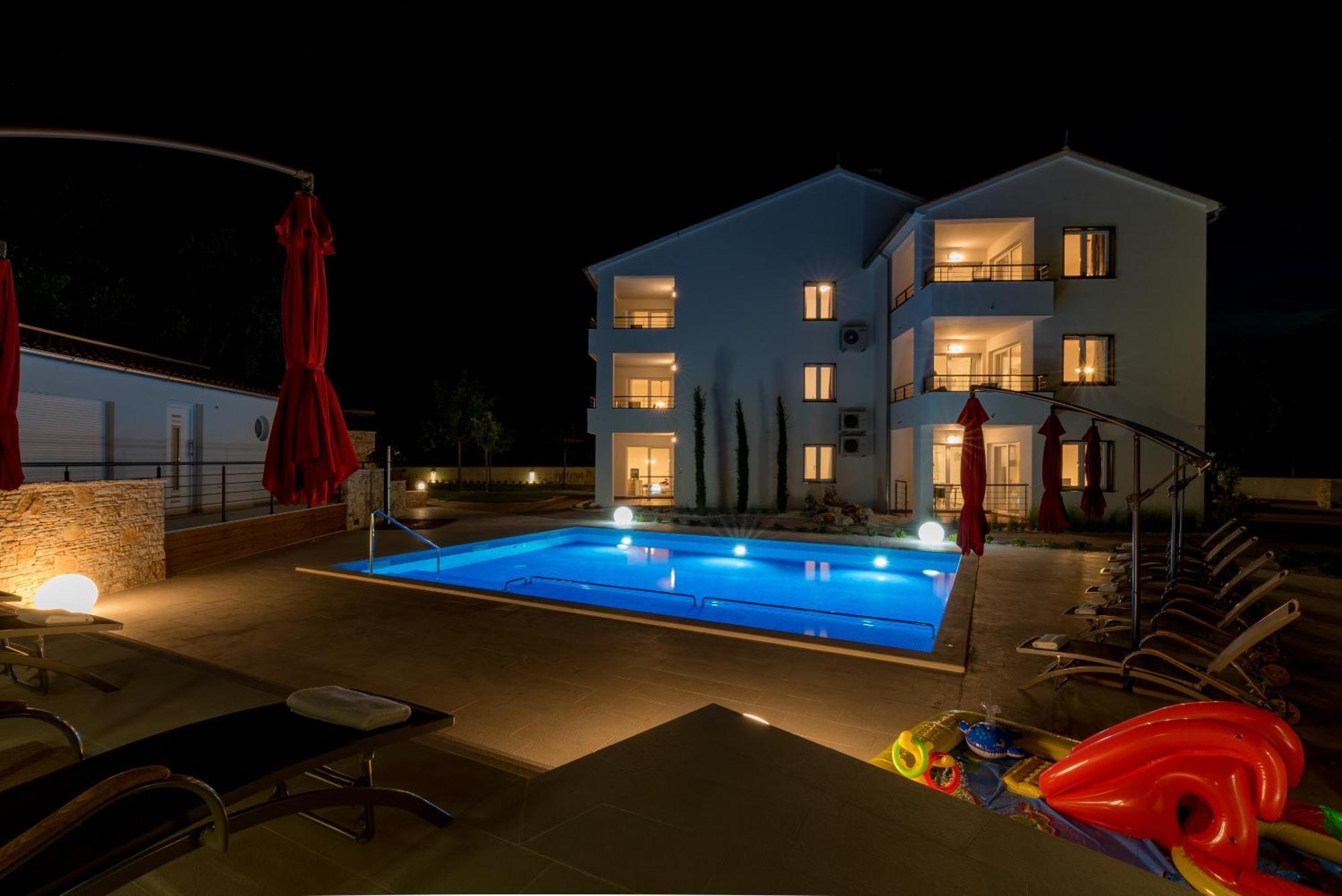 Villa Anja 2Nd Floor Peroj Exterior foto